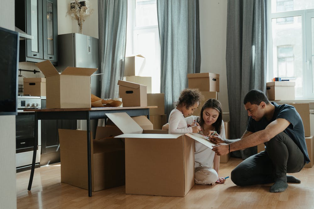 5 Tips to Avoid Getting Stressed While Moving to a New Place